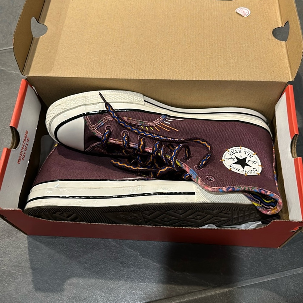 Chuck 70 Converse Hi Tops 9M